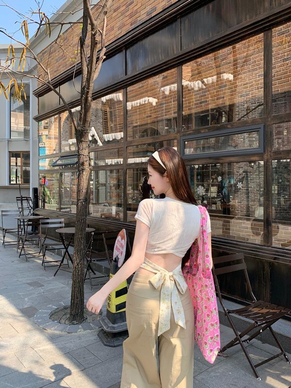 531053Hot girl back hollow strap short sleeved T-shirt with summer design feeling, slimming short top for women