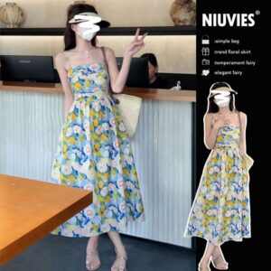 DS123Sweet camisole floral dress for children's summer 2025 new vacation beach high-end feeling temperament slimming long skirt