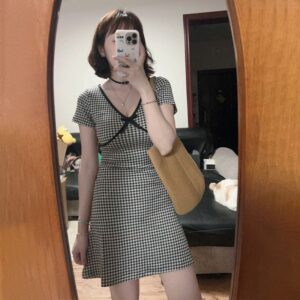 DS230V-neck bow plaid dress, children's 2025 summer new style, pure desire, spicy girl, waist bag, hip skirt