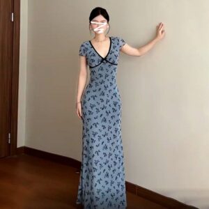 DS239Tea break French blue floral dress, children's summer 2025 new design, V-neck, waist bag, buttocks long skirt