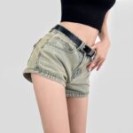 H4981-1Design Zipper Pocket Denim Shorts for Women, Washed Yellow Mud Spicy Girls, High Waist Straight Tube Elastic Wide Leg Hot Pants