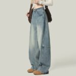 H2501-2High street light colored curved knife jeans for women, pear shaped to cover the flesh, spring and summer loose wide leg sickle pants, large size, floor length