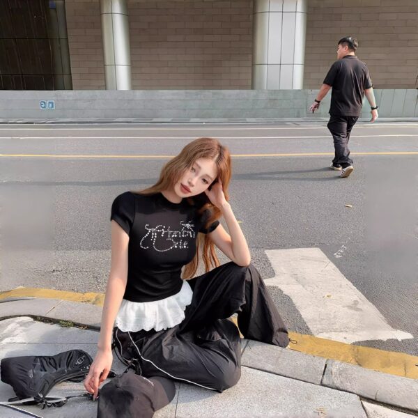 148014【 Cotton 270g 】 Black lace patchwork fake two shoulder short sleeved T-shirt for women's summer contrasting slim fit top
