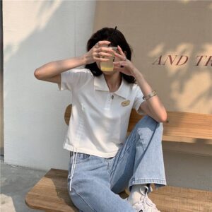 5332602025 Korean Bear Short sleeved T-shirt Women's New Summer Design Sense Short Drawstring Polo Collar