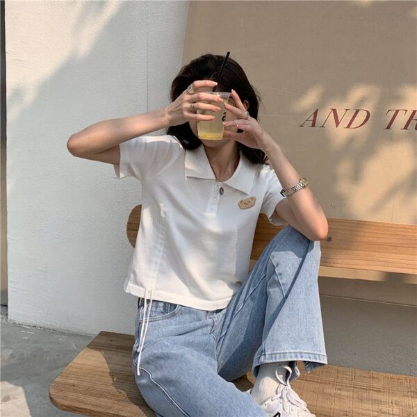 5332602025 Korean Bear Short sleeved T-shirt Women's New Summer Design Sense Short Drawstring Polo Collar