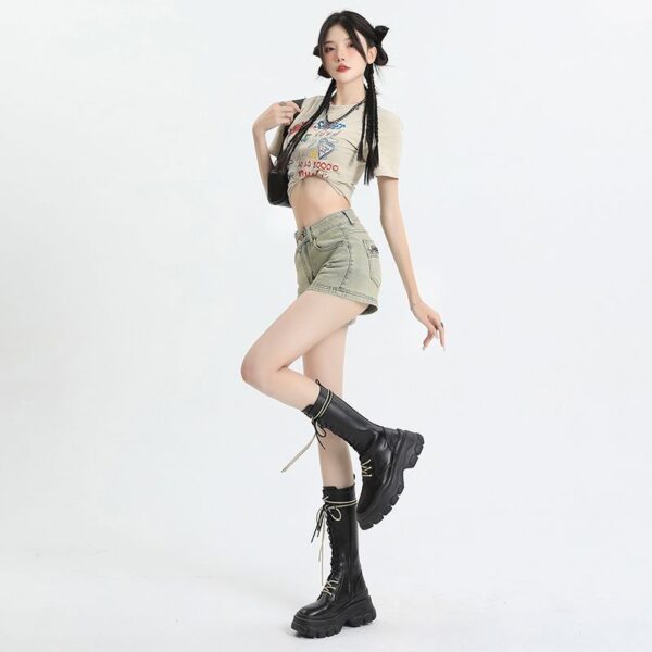 H4981-3Yellow mud denim shorts for women with high waisted ins style spicy girl straight leg pocket design, zipper elastic A-line hot pants