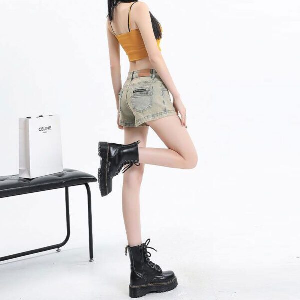 H4981-4Elastic ins spicy girl denim shorts women's design zipper pocket A-line bag buttocks summer high waist wide leg hot pants