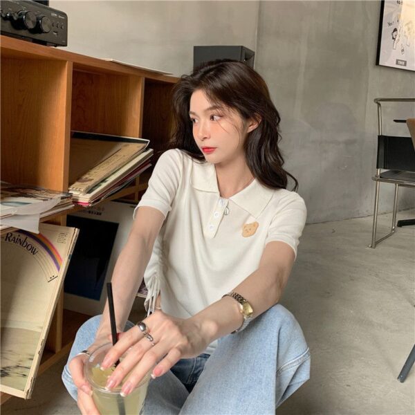 5332602025 Korean Bear Short sleeved T-shirt Women's New Summer Design Sense Short Drawstring Polo Collar