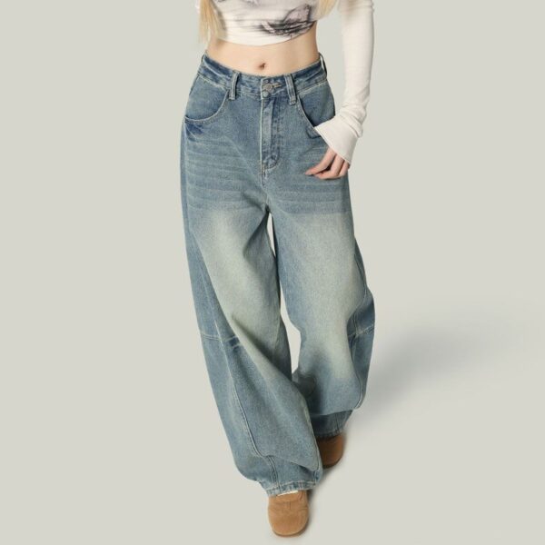 H2501-2High street light colored curved knife jeans for women, pear shaped to cover the flesh, spring and summer loose wide leg sickle pants, large size, floor length