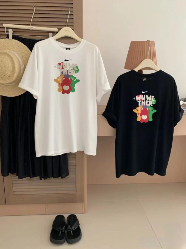 Nike tricolor bear 🐻 Couple Short Sleeve Versatile T-shirt Short Sleeve Couple Style