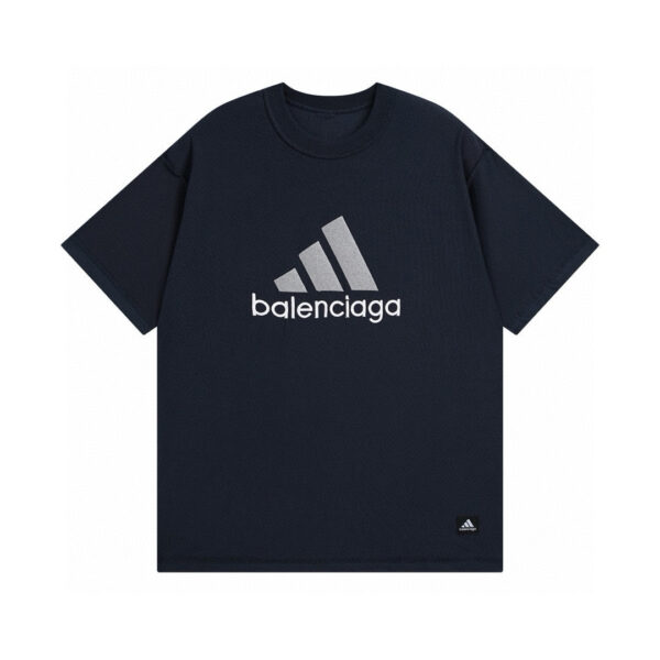 【 Top Version. Official Website Quality 】 BLCG/ALENCIAGA/Balenciaga Joint Adidas Classic Logo Combination in Front, Embroidered Short Sleeve T-shirt with Double sided Front and Back Wear